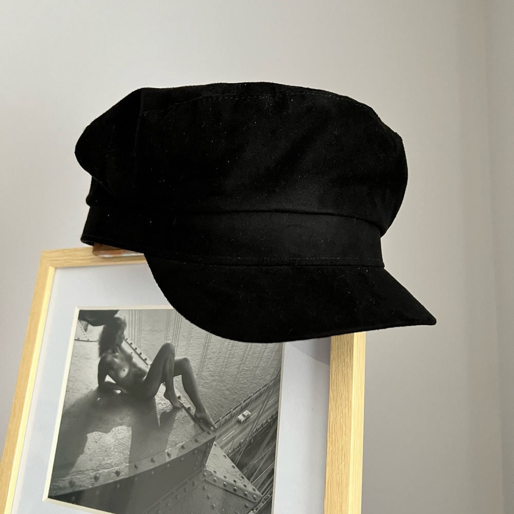 H&M Velvet Hat